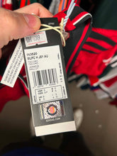 Load image into Gallery viewer, Manchester United Authentic 2023-2024 Home Football Shirt (BNWT) S