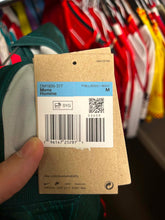 Load image into Gallery viewer, Liverpool 2022-2023 3rd Shirt (BNWT) M
