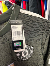 Load image into Gallery viewer, Manchester United 2020-2021 Away Football Shirt (BNWT) L
