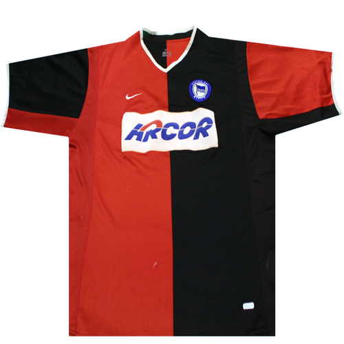 Hertha Berlin 2001-2002 Away Football ShirtHertha Berlin 2001-2002 Away Football Shirt