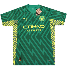 Load image into Gallery viewer, Manchester City 2023-2024 Goalkeeper Football Shirt
