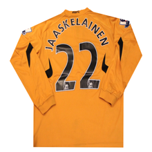 Load image into Gallery viewer, Bolton Wanderers 2010-2011 Goalkeeper Football Shirt Jaaskelainen
